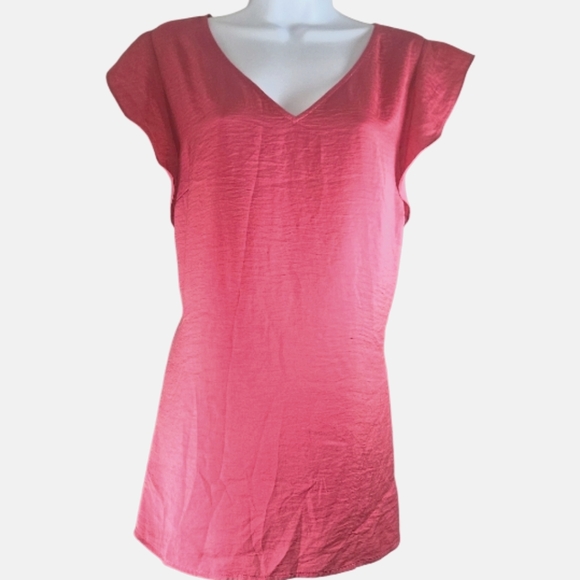 CAbi Tops - NWT CAbi pink blouse top Womens Large